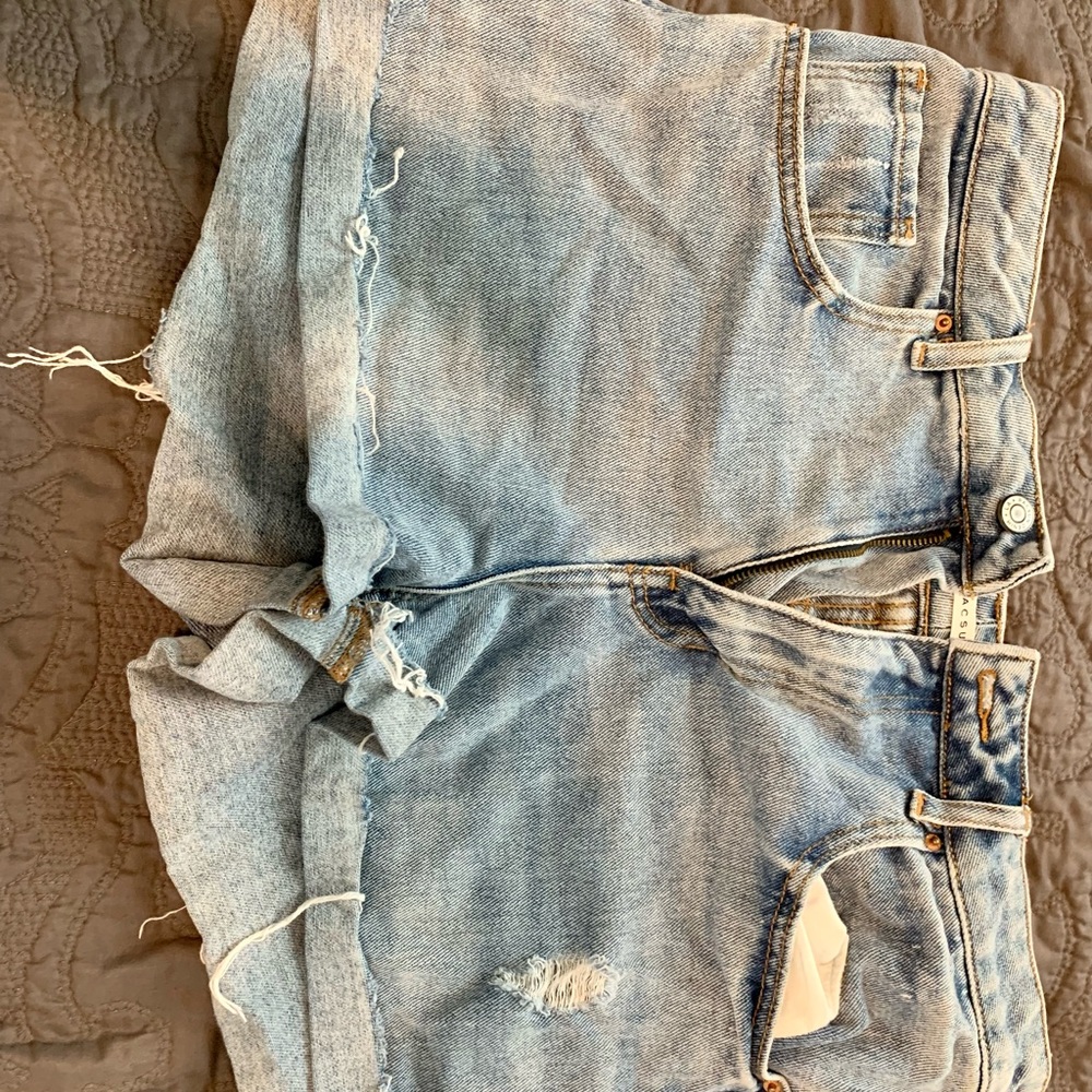 NEVER WORN PACSUN JEAN SHORTS!!